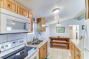 Monticello Home w/ Deck & Fire Pit < 1 Mi to Water