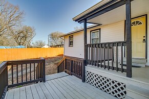 Gladstone Retreat w/ Gas Grill + Fire Pit