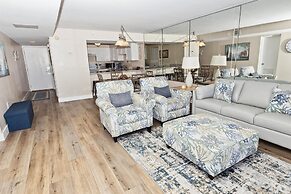 Beach House 305b 1 Bedroom Condo by RedAwning