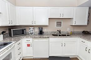 Beach House 305b 1 Bedroom Condo by RedAwning