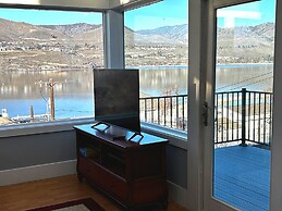 Water Street Retreat