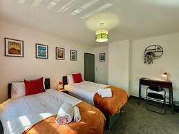 Sandringham House Serene Escape Cottage