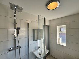 Sandringham House Serene Escape Cottage