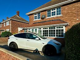 Sandringham House Serene Escape Cottage