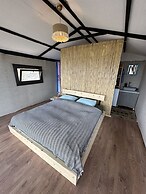 Mandra - Glamping & Camping