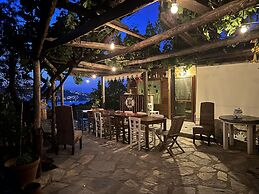 Mandra - Glamping & Camping