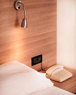 HOTEL PAVLOU