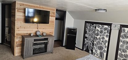 The Canna House by High Society Rentals