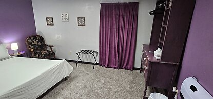 The Canna House by High Society Rentals