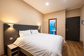 Torino Station Relais