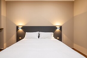 Torino Station Relais