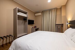 Torino Station Relais