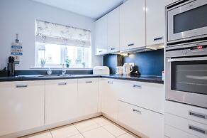 The Beachhouse - 2 Bed Townhouse - Saundersfoot