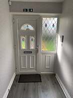 Impeccable 3-bed House in Birmingham