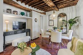 Casa Genny in Lucca With 1 Bedrooms and 1 Bathrooms