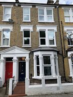 us Embassy and Nine Elms