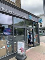 us Embassy and Nine Elms