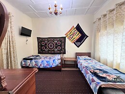 Fayz Guest House