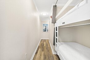 Grand Caribbean East 417