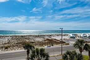 Palm Beach Club 3-235
