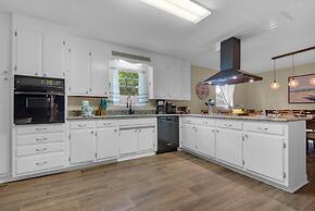 Bungalow By the Sea-starfish