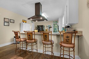 Bungalow By the Sea-starfish