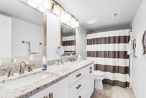 Starboard Village 521