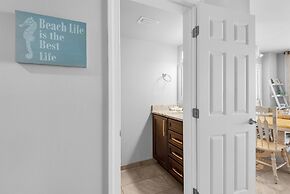 Starboard Village 521