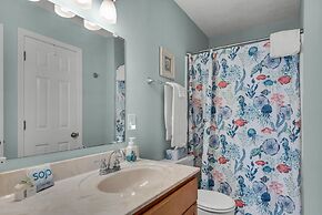 Beachview 101- Beaches and Moonbeams