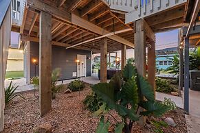 Island Beach, Fish & Swim