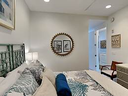 Diamond Beach 203 - Coastal Chic