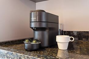 Caza Noz - Studios com ótima estrutura e área comum próximo da USP e B