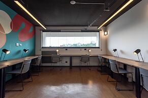 Caza Noz - Studios com ótima estrutura e área comum próximo da USP e B