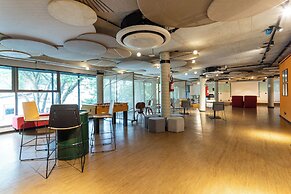 Caza Noz - Studios com ótima estrutura e área comum próximo da USP e B