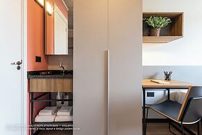 Caza Noz - Studios com ótima estrutura e área comum próximo da USP e B