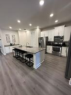 Luxury 9BD Encore Pool Summerkitchen