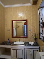 Sprunger Avenue-Tulia Homes