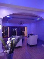Sprunger Avenue-Tulia Homes
