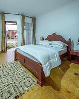 Sprunger Avenue-Tulia Homes