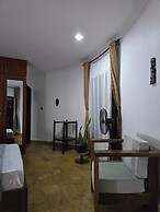 Sprunger Avenue-Tulia Homes