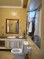 Sprunger Avenue-Tulia Homes