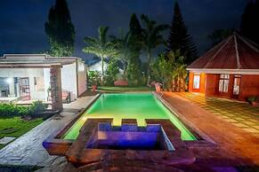 Sprunger Avenue-Tulia Homes