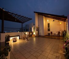 Sarvam Serviced Apartment