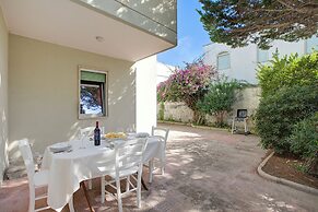 Residence Thalassa With Pool