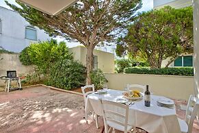 Residence Thalassa With Pool