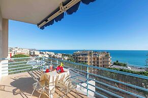 Sofy Apartment- Sea View & Private Parking