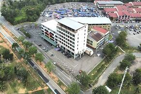 OYO 90934 Tong Villion Hotel