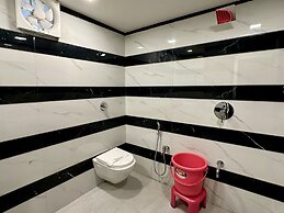 Hollywood Palace Resort