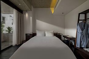 Thè HEM Hotel and Apartment