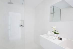 Athens Penthouse Boutique Rooms